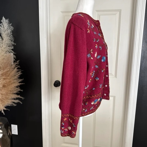 Vintage All Points Floral Embroidered Snap front Cardigan Sweater 
size Large - Picture 3 of 12